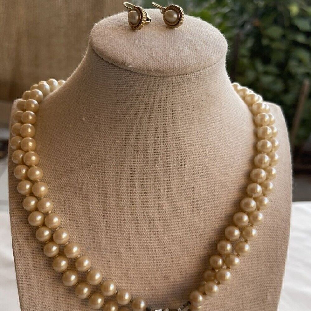 Vintage faux pearl and multi color tone Strand necklace With gold 1928 Earrings